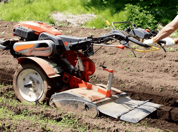 耕運機の動作